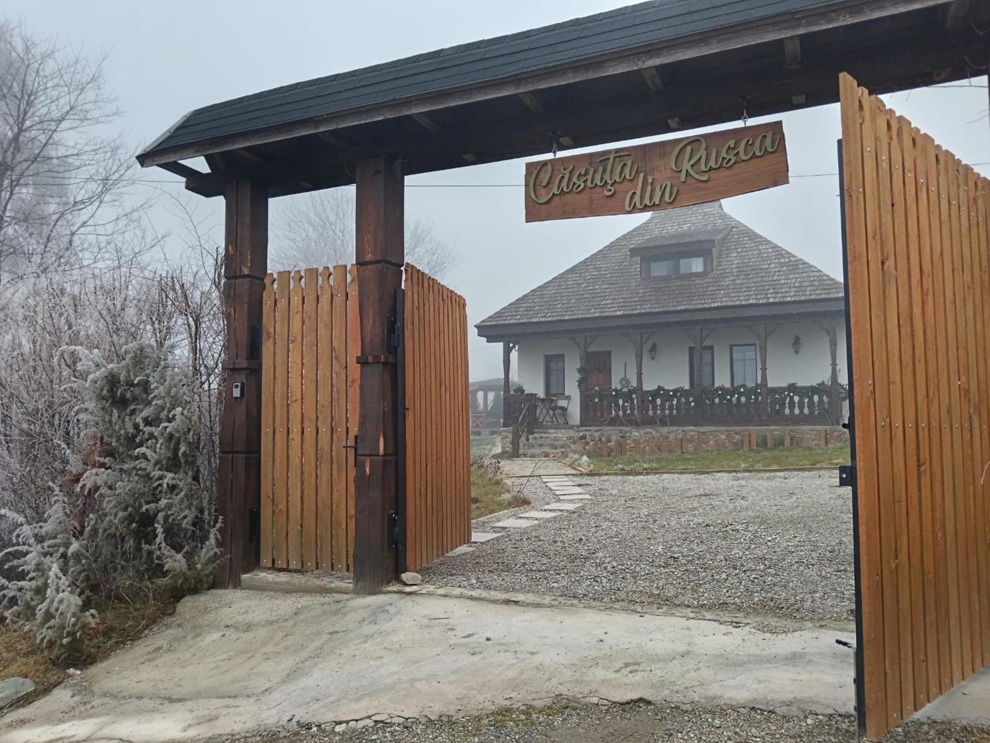 Căsuța din Rusca Villa Sebesu de Jos Exterior foto